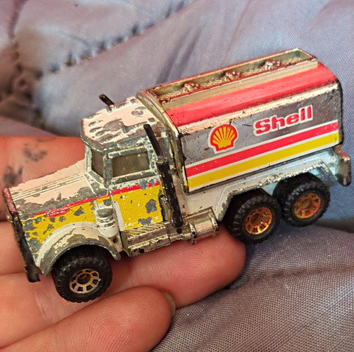 Matchbox superfast peterbilt - matchbox,