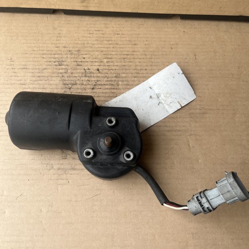 Renault clio windscreen front - renault,