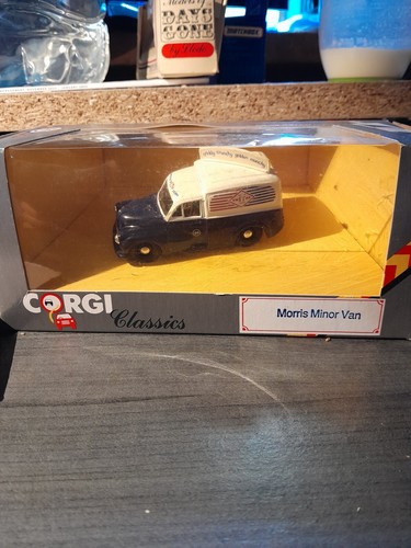 Corgi classic smiths - crisps, va