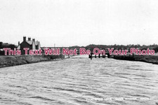 CH 237 - Pickerings Lock, River Weaver, Kingsley, Cheshire