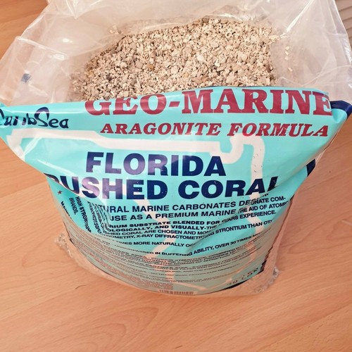 Crushed coral with - coral, free