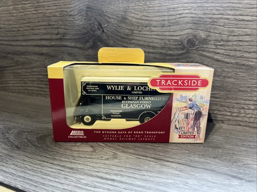 Lledo trackside scale - 1/76,