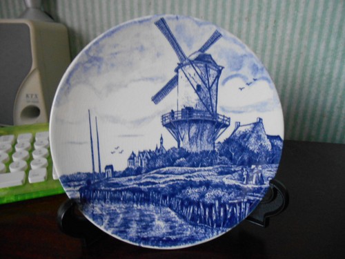 Delft blue and white - , windmill