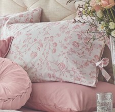 Laura Ashley Aria Duvet Cover and Pillowcase Set – Blush