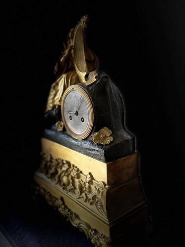 Bronze pendule mantel clock - pendule/mantel,