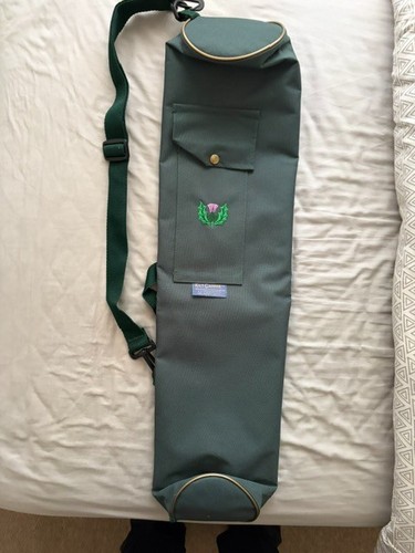 Kilt carrier - kilt,