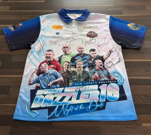 Dazzler signed darts - 18,