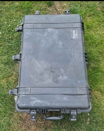 1650 pelicase with lid - pelicase,