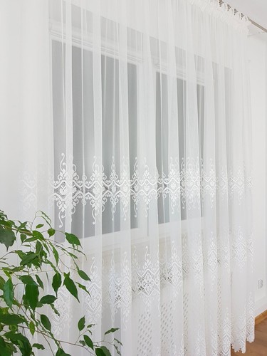 Ready made warm white voile - warm,