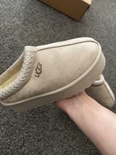 UGG Australia Women's Size 5