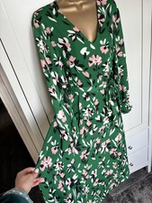 Phase Eight Green Emmy Floral