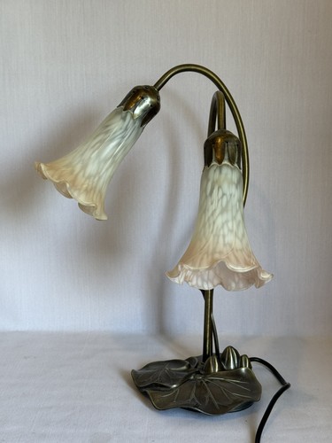 Vintage tiffany style lily - style, pad