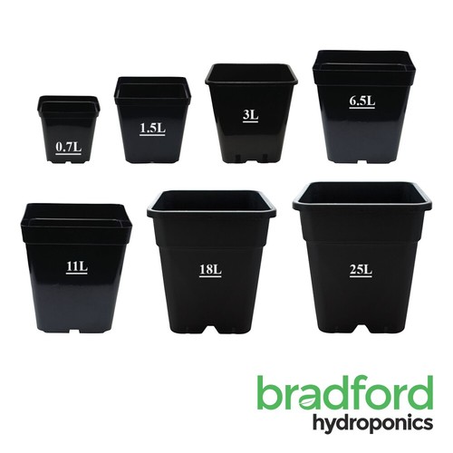 Square plastic black - square,