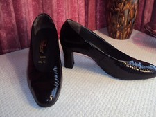 DORNDORF LADIES BLACK LEATHER SHOES GINNIE SIZE 6.5 MID HEEL