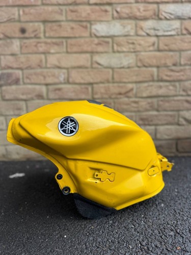 Yamaha fuel tank - yamaha, r1