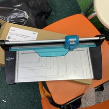 Avery Office Trimmer A4 Paper Cutting Stationery Precision Trimmer **CRACKED**