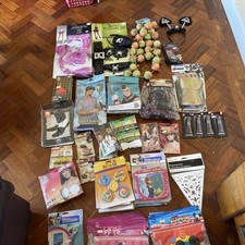 Job Lot /Wholesale Assorted Fancy Dress Accessories Smiffys