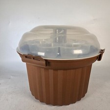 Fox Run Cupcake Shaped Cupcake