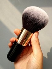 1pc Thick Black Powder & Blusher Makeup Brush, Multipurpose Beauty Tool UK