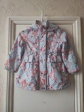 Lola & Maverick Girl's blue blossom floral showerproof mac raincoat size 5-6 y