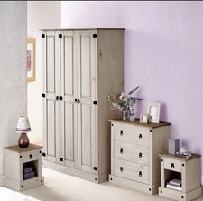 Mexican Solid Pine 4 PC