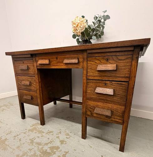 Vintage oak pedestal - pedestal, desk