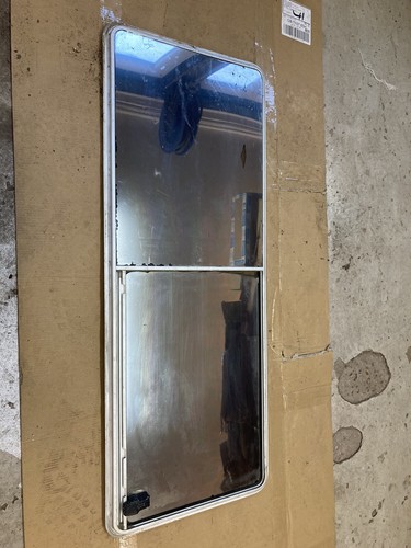Type sliding window - type,