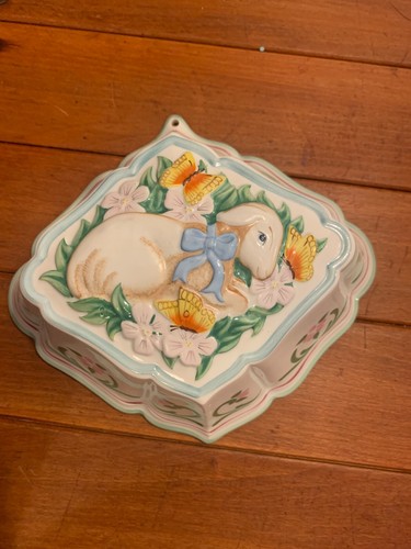 Franklin mint porcelain wall - mint,