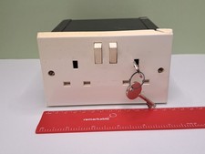 Old Imitation Socket diversion