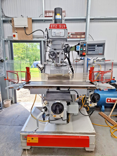 Xyz slv turret milling machine - xyz,