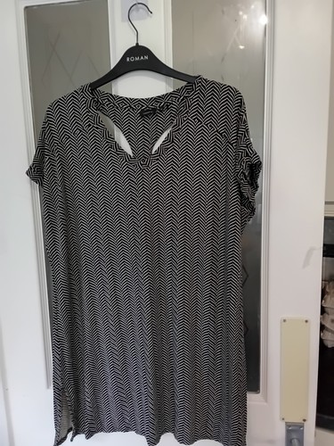 Beautiful ladies long topby - ladies,