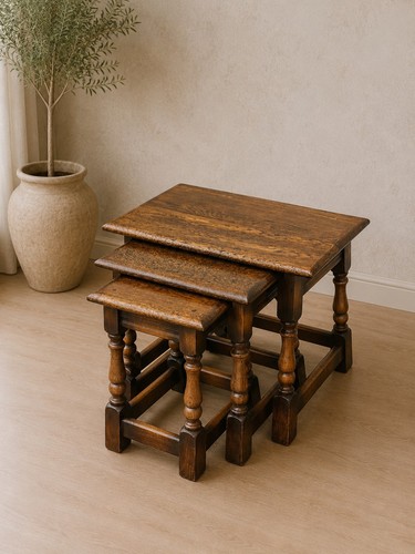 Old charm oak nest tables - old, of