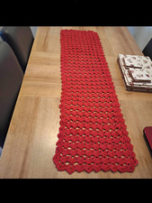 NEW HANDMADE CROCHET RED COTTON TABLE RUNNER
