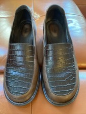 Clarks Women's Brown Crocodile