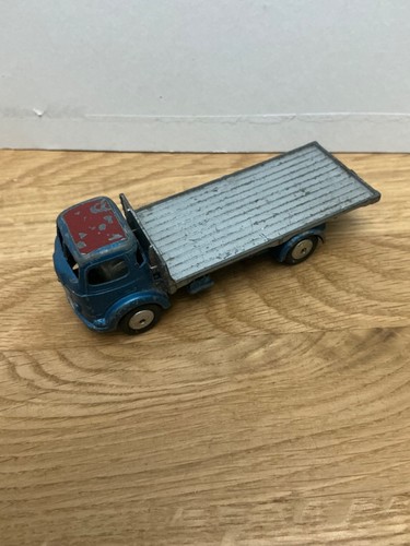 Corgi toys tone silver - toys, /