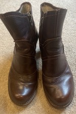 El Naturalista Women’s Brown