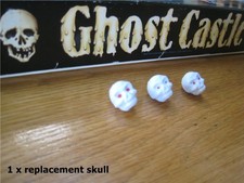 1985 GHOST CASTLE - SKULL - MB Games - Replacement Spare Playing Piece -