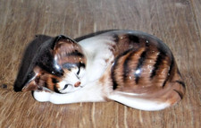 Exquisite Royal Doulton