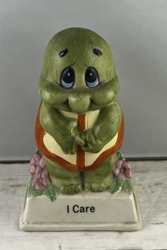 Vintage russ berrie statue - vintage, russ-berrie