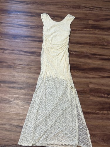 Cream lace sleeveless - lace,
