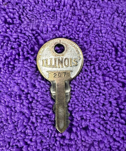 Illinois lock key 207 - 207, slot
