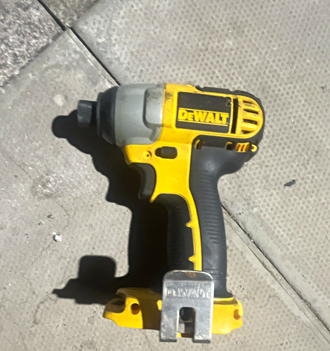 Dewalt dcf885 18v ion - dewalt,