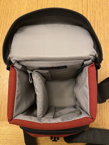 Lowepro nova micro - lowepro,