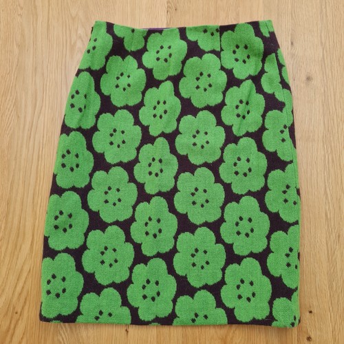 Boden wool skirt - w28, l22