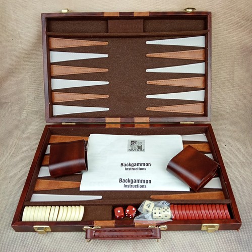 Pavilion backgammon board - ⭐,