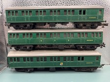 TRIANG OO GAUGE R156/R225 SR GREEN 3 CAR SOUTHERN SUBURBAN EMU