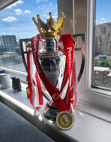 Premier league football - premier, 45
