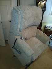 HSI RECLINER ARM CHAIR