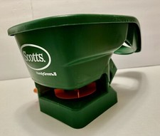 Scotts Handy Green II Hand