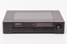 Meridian G02 pre amplifier, black, working well